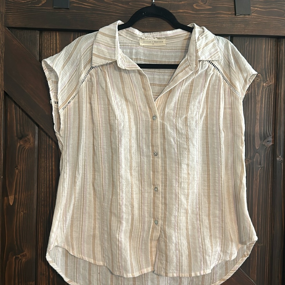 Stitch+Feather Button Down Sheer Top (M)